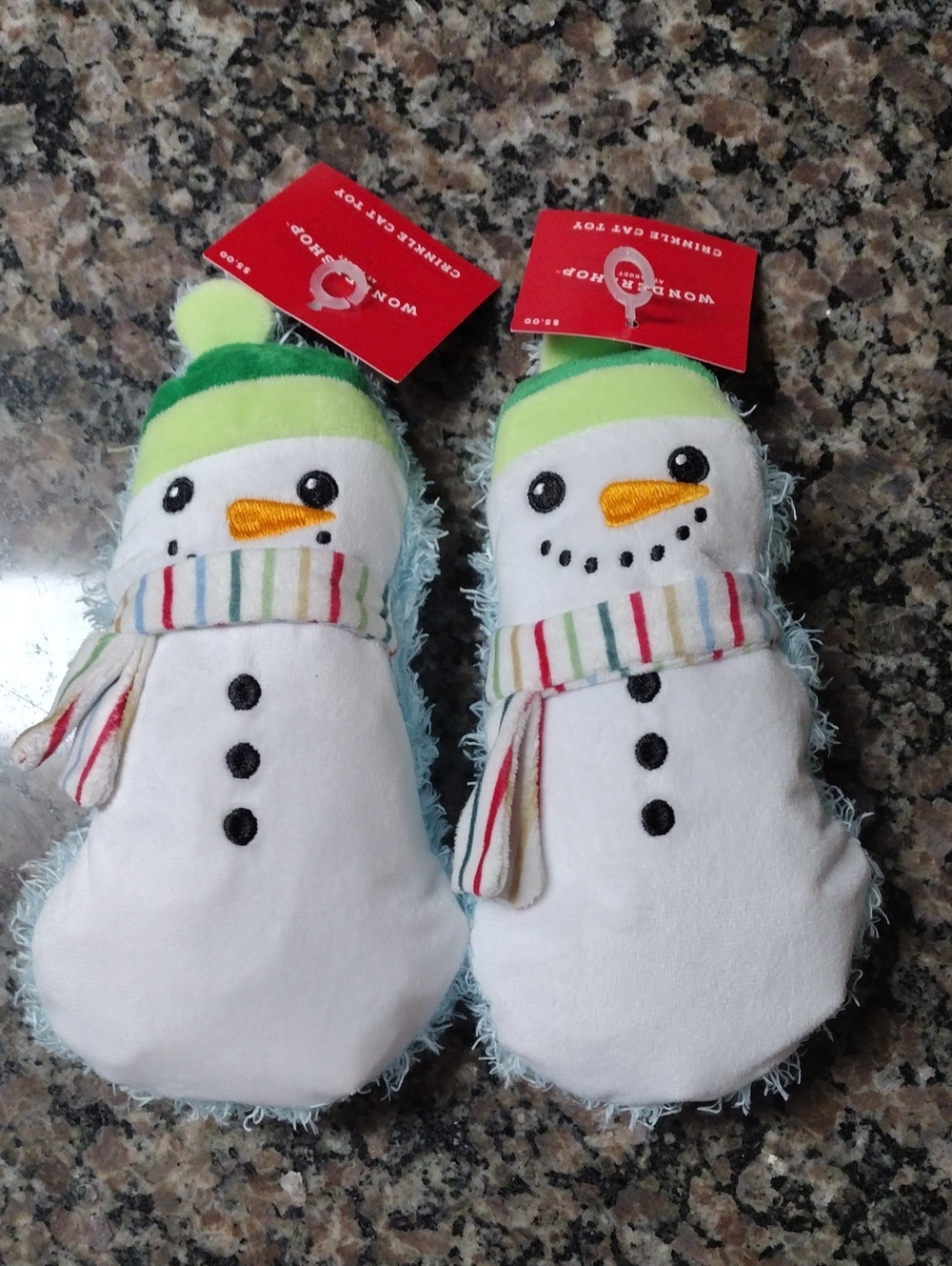 lot of 2 Wonder Shop Snowman Plush Cat Crinkle Toy SUPER CUTE soft! new with tag